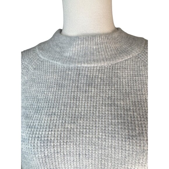 2/$30 Gap Womens Small Tall Gray Knit Sweater Acrylic Blend Cozy Fabric - Picture 7 of 16